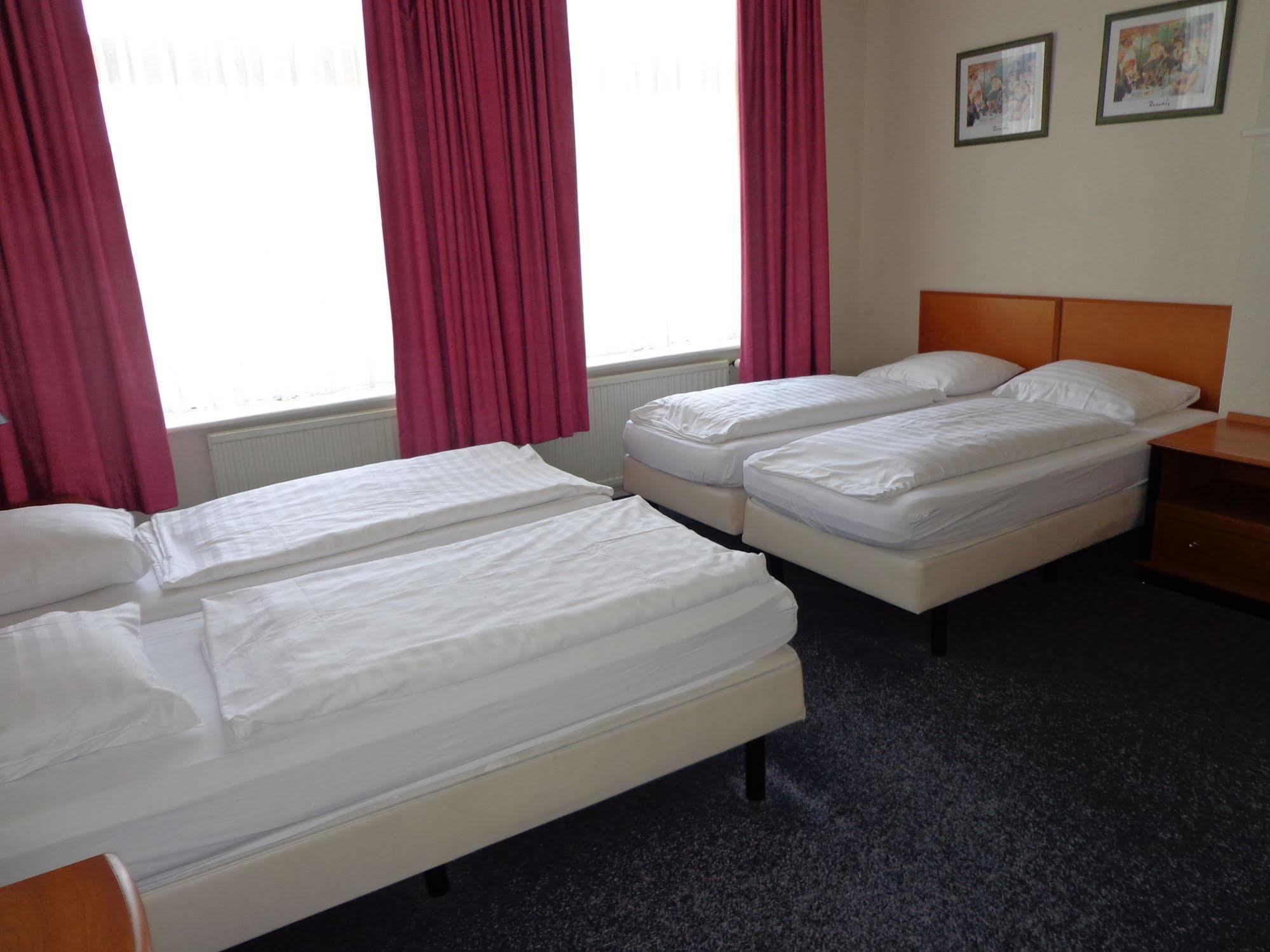 Hotel Wilhelmina เวนโล ภายนอก รูปภาพ