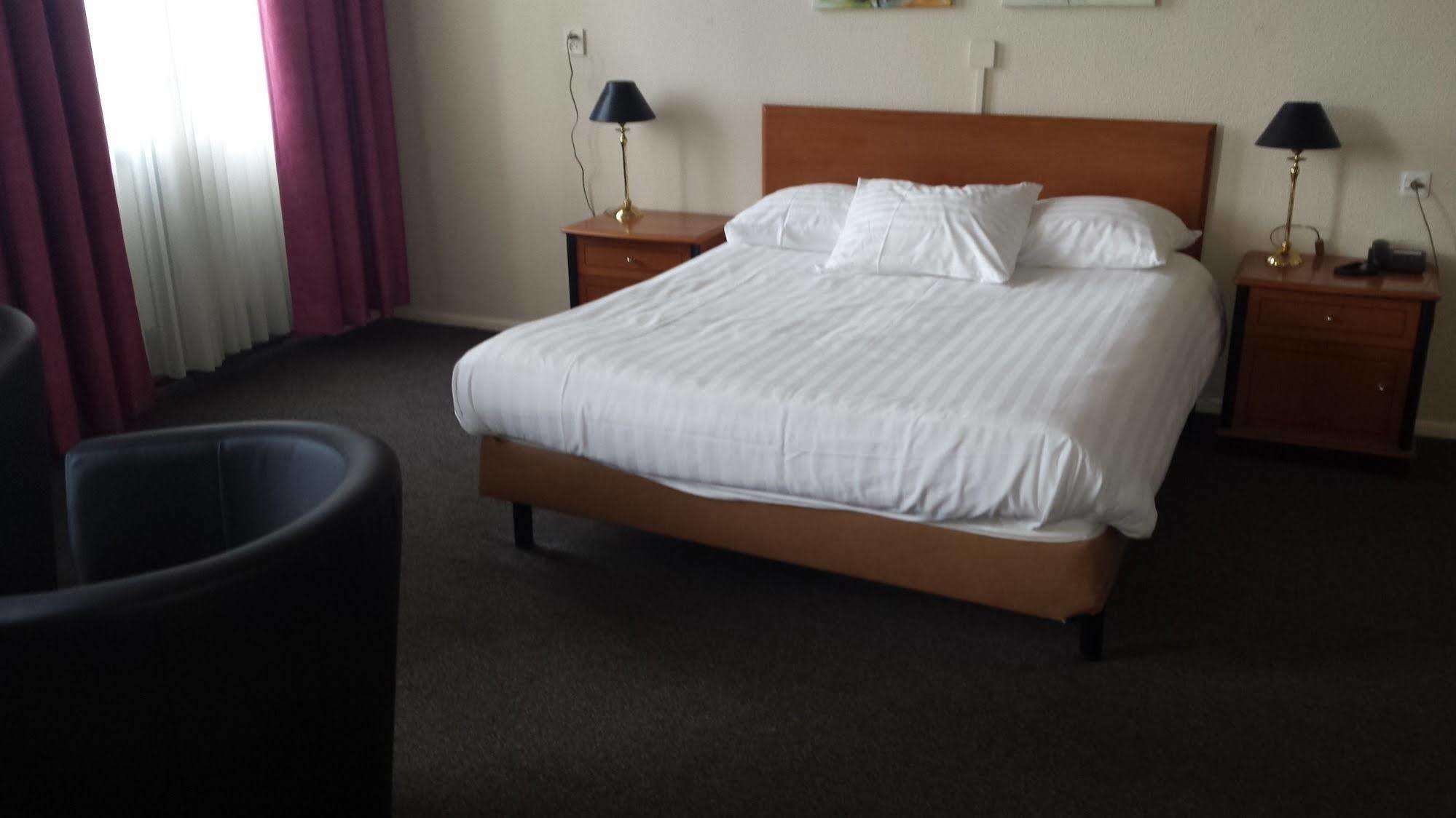 Hotel Wilhelmina เวนโล ภายนอก รูปภาพ